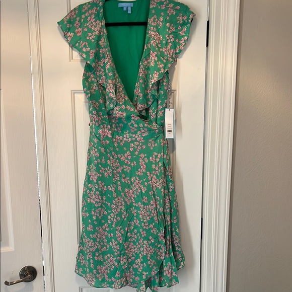 Draper James Dresses & Skirts - Draper James Green Flutter Sleeve Wrap Sundress